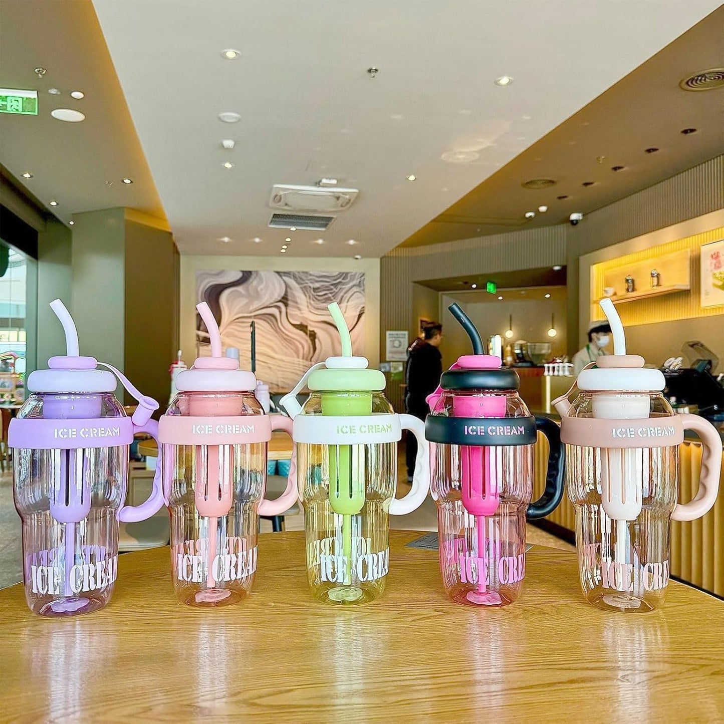 Ice Cream Tumbler for Gym 1200ml  ( Multicolor)